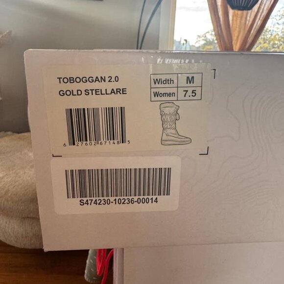 Pajar Zip Up Gold Boots - Picture 6 of 6